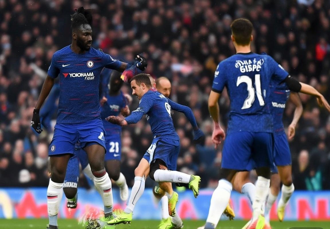 2019英超德比战：切尔西逆转热刺，阿扎尔鲁迪格双星闪耀(图3)